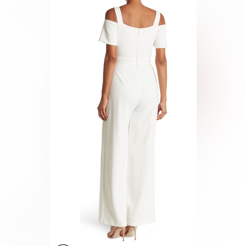 Eliza J White Ivory Cold Off-Shoulder Jumpsuit Short Sleeve Wide Leg XS 0 2 - Picture 2 of 11